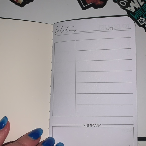 Journal and 22 stickers - Picture 2 of 7